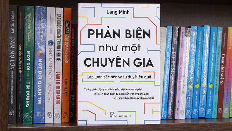 Read more about the article Cần gì để phản biện? – Review sách Phản biện như một chuyên gia